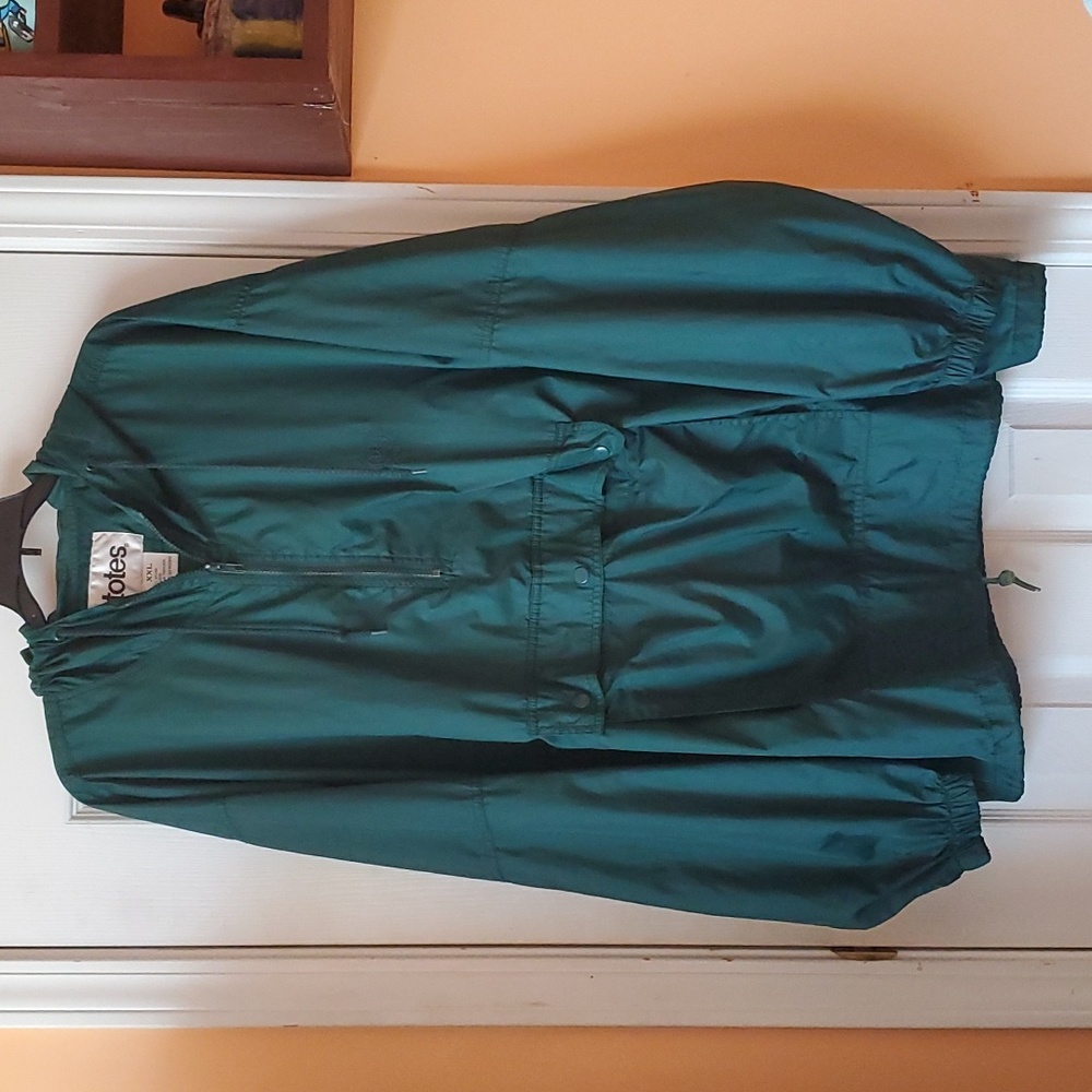 Totes Green Windbreaker